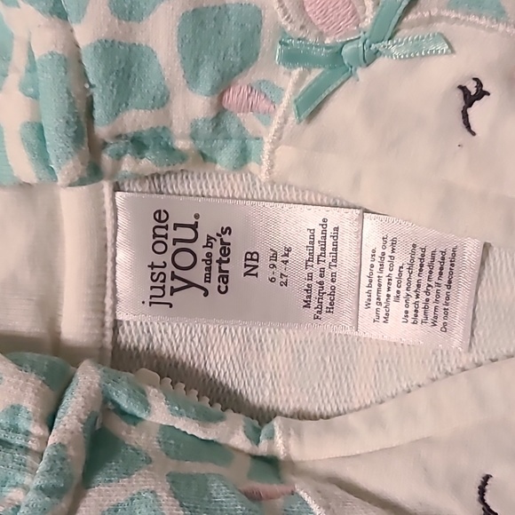 Set of 2 Newborn Zip Up Jackets - Picture 3 of 5